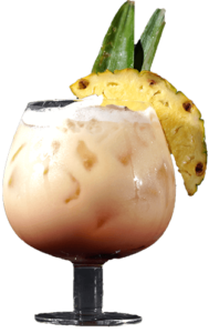 Alkoholfreier Cocktail mit Ananas, Bananensaft und Kirsche