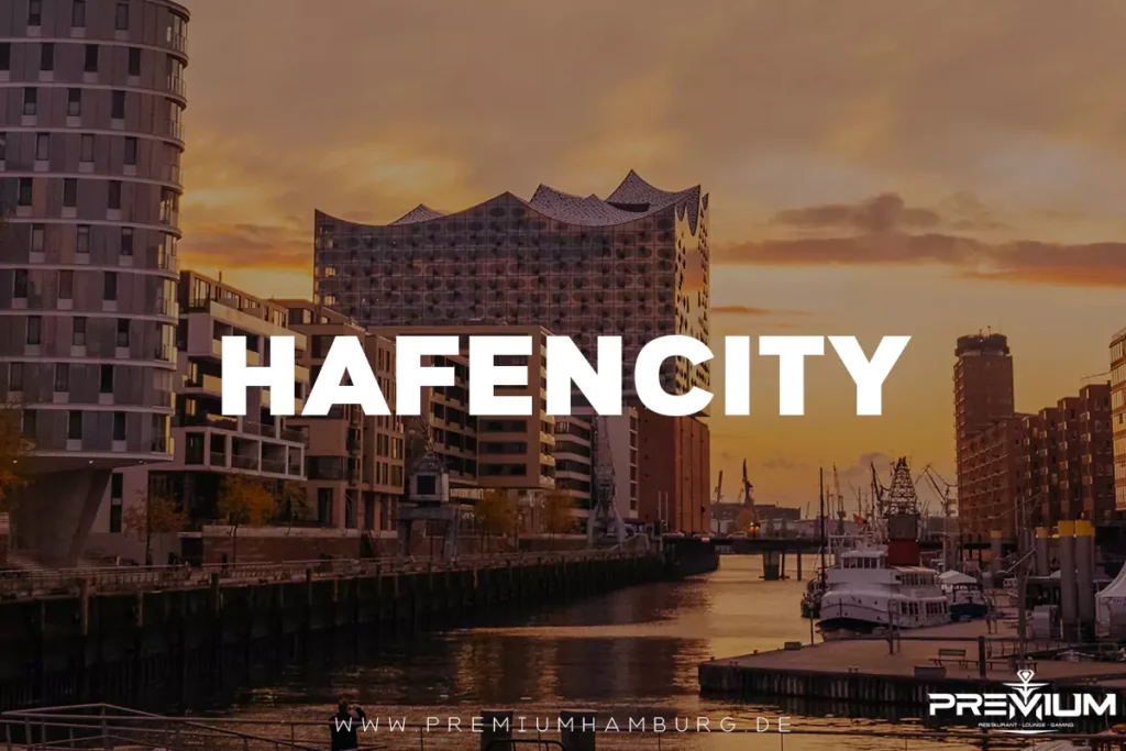 Sonnenuntergang über der Hafencity in Hamburg mit Blick auf die Elbphilharmonie, in der Nähe der Shisha Bar Hafencity.