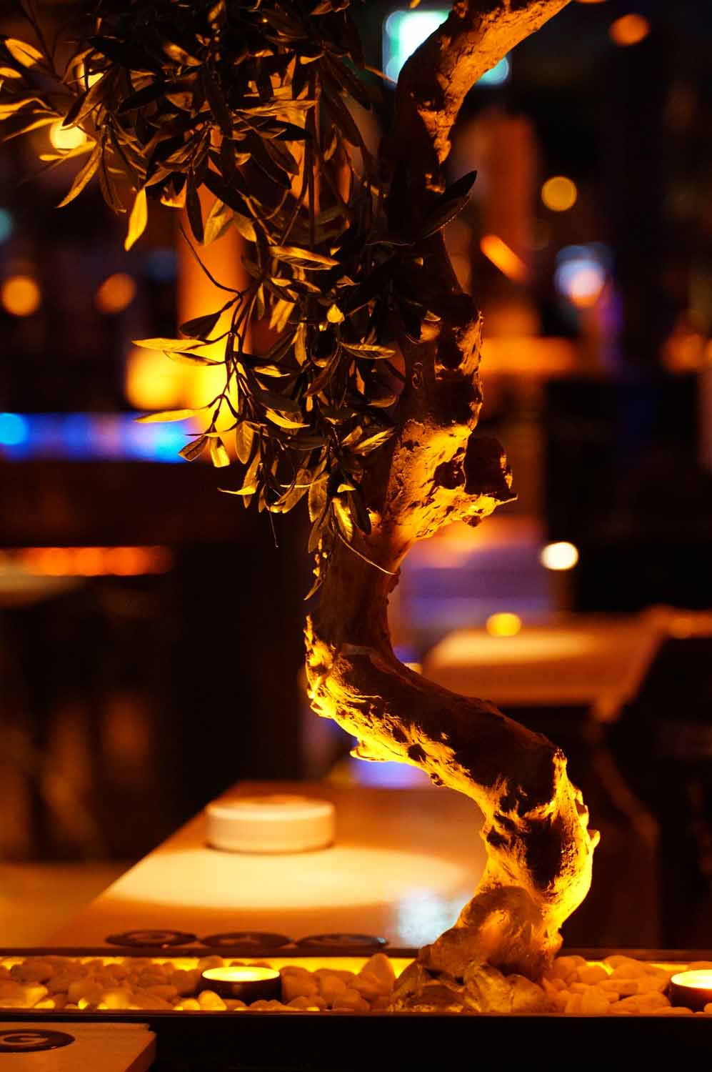 die beste shisha bar in der Nähe vom hauptbahnhof in hamburg mit gaming und spieltischen, fun4four, tavla, schach
