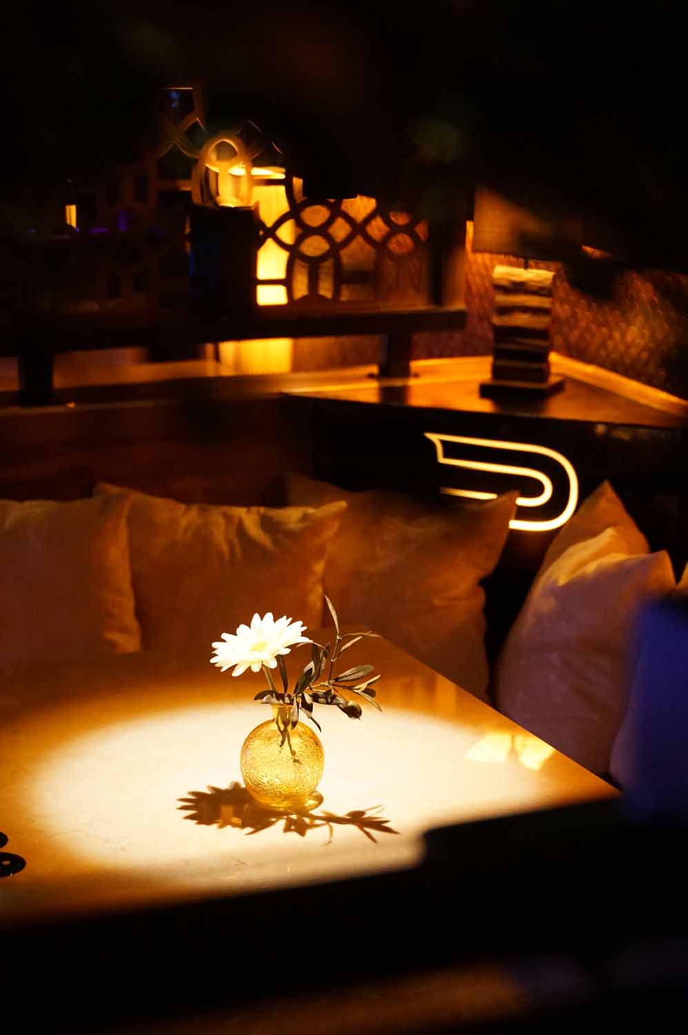 shisha bar hamburg - beste shishabar hamburg - PREMIUM - Shisha Bar, Restaurant & Gaming - shisha lounge & shihsa cafe