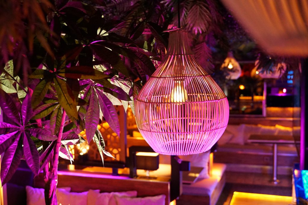 shisha-bar in der nähe des hamnburger dom - premium hamburg - Hamburger Dom Parken 2025